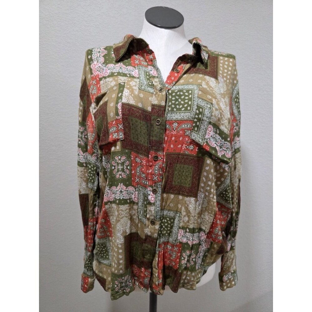 BKE Womens Boyfriend Fit Button-Up Shirt Bandana Patchwork Print Long Sleeves Li
